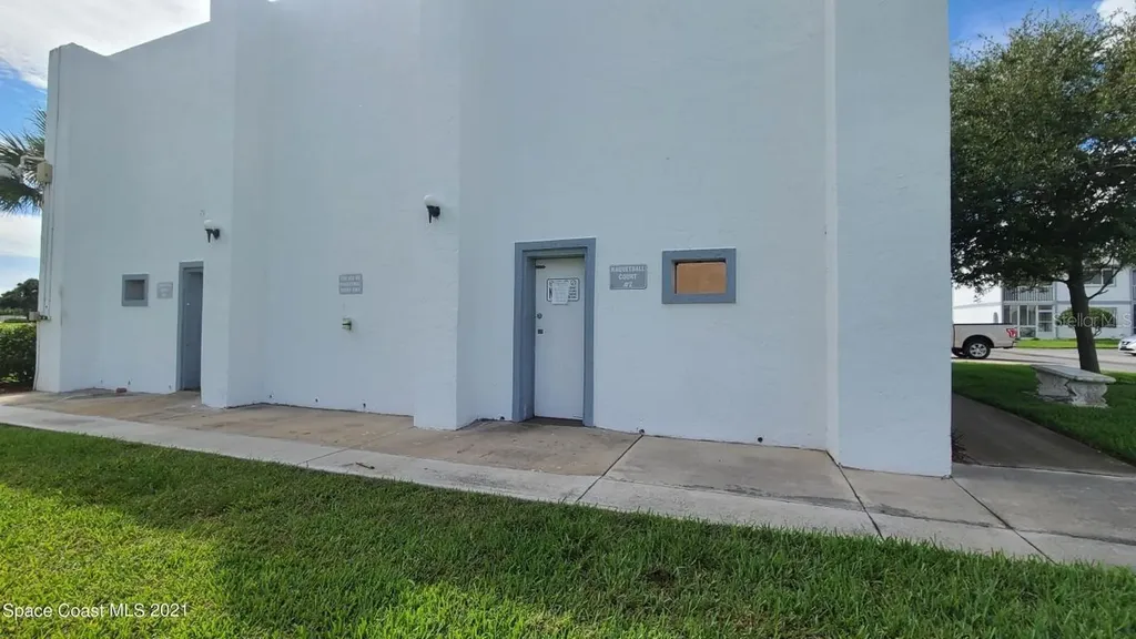 608 Beach Park Lane Cape Canaveral FL 32920