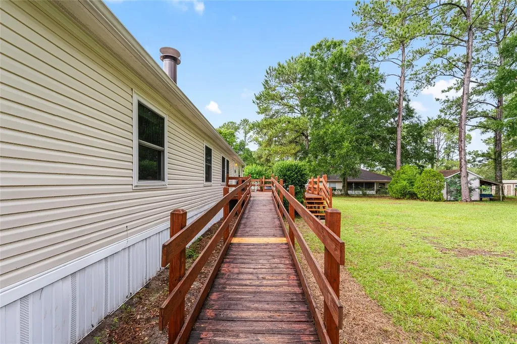 10831 NW 10th Place Ocala FL 34482