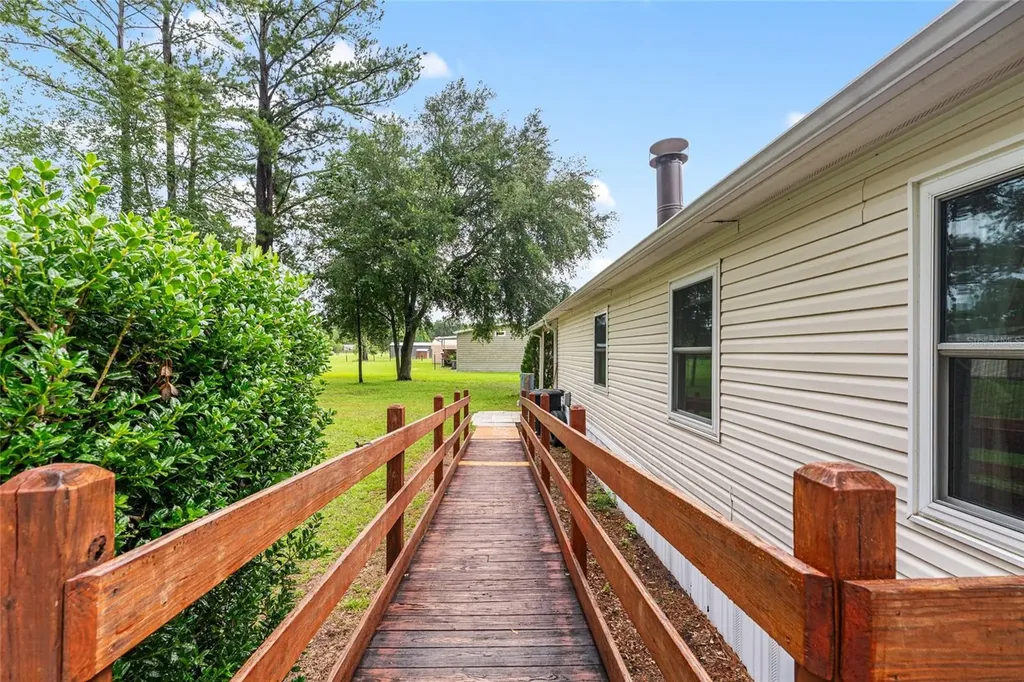 10831 NW 10th Place Ocala FL 34482