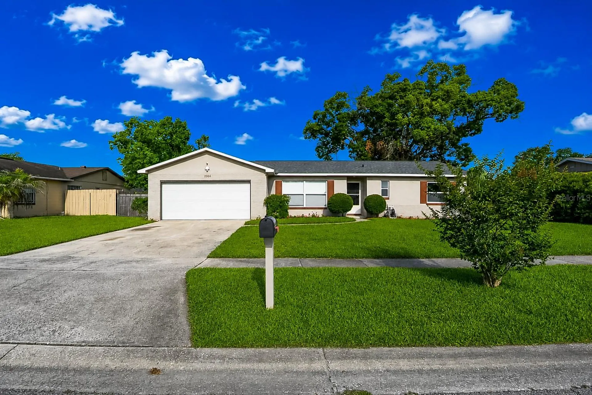 2806 Moss Grove Boulevard Orlando FL 32807