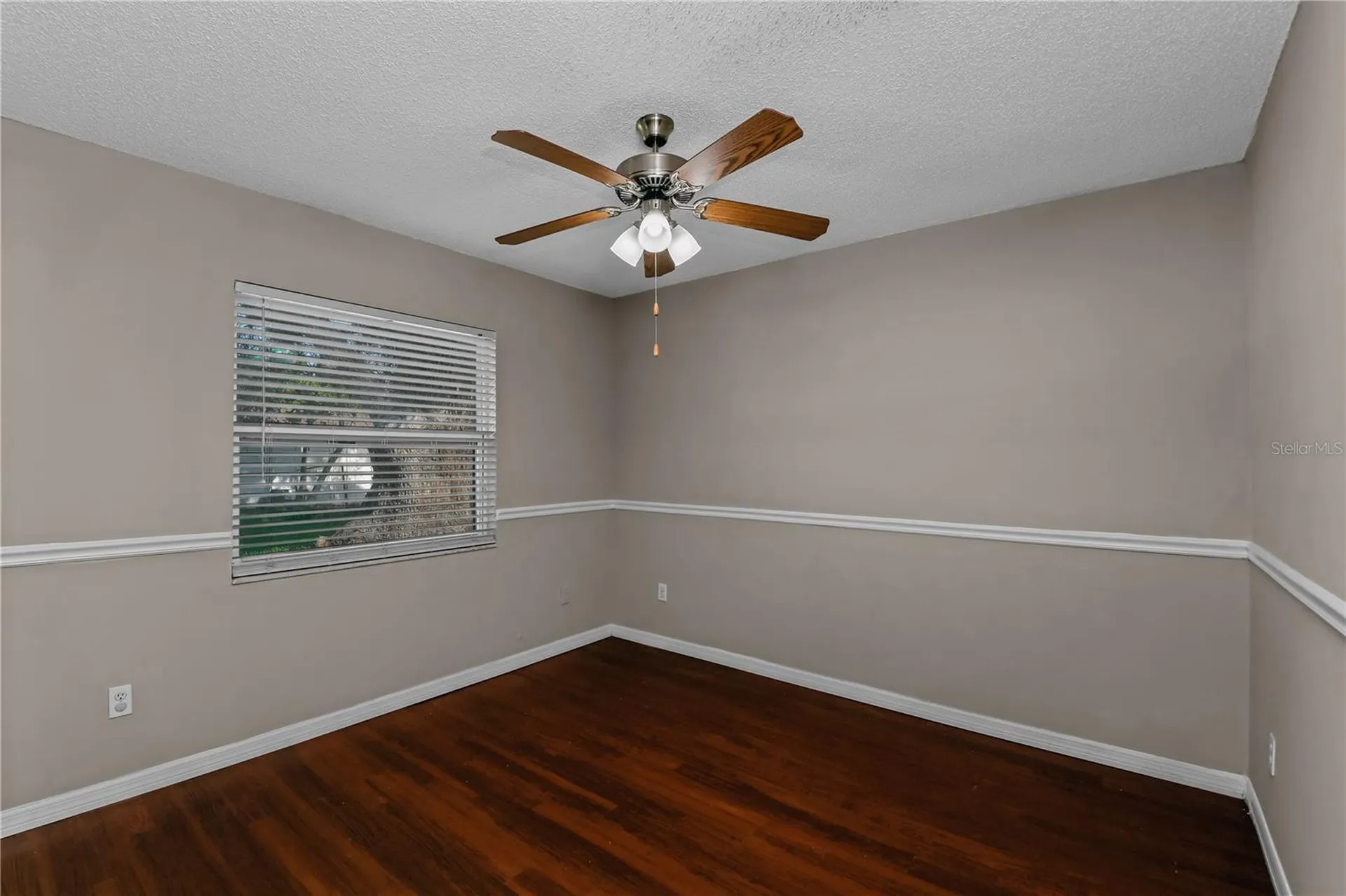 2806 Moss Grove Boulevard Orlando FL 32807