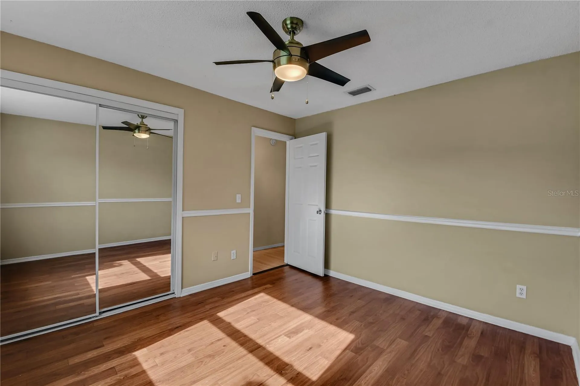 2806 Moss Grove Boulevard Orlando FL 32807