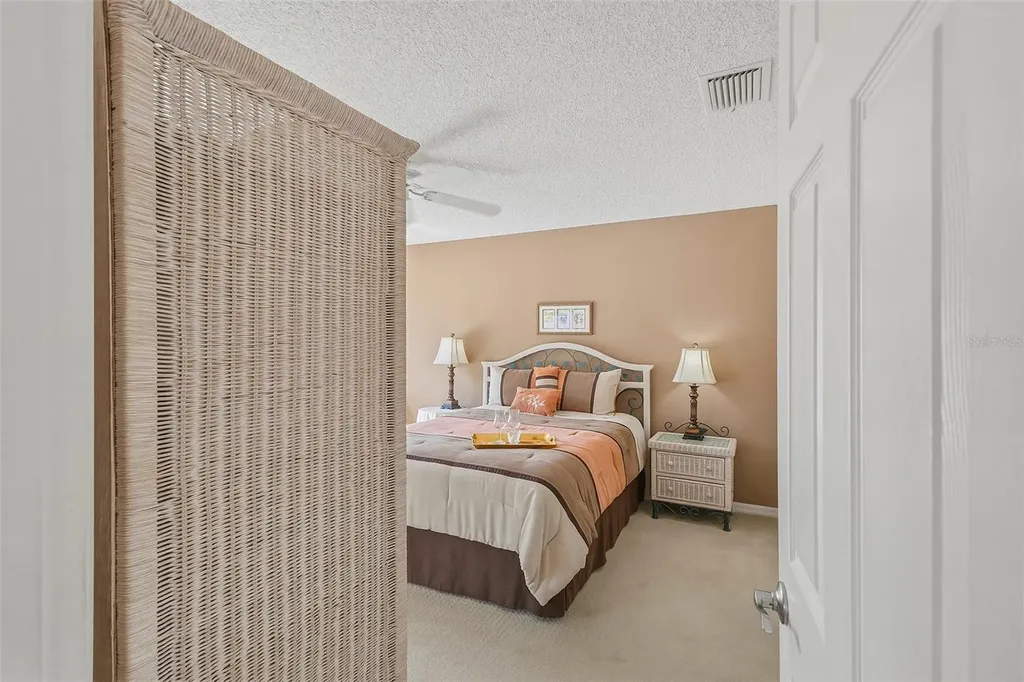 867 Oviedo Road Lady Lake FL 32159
