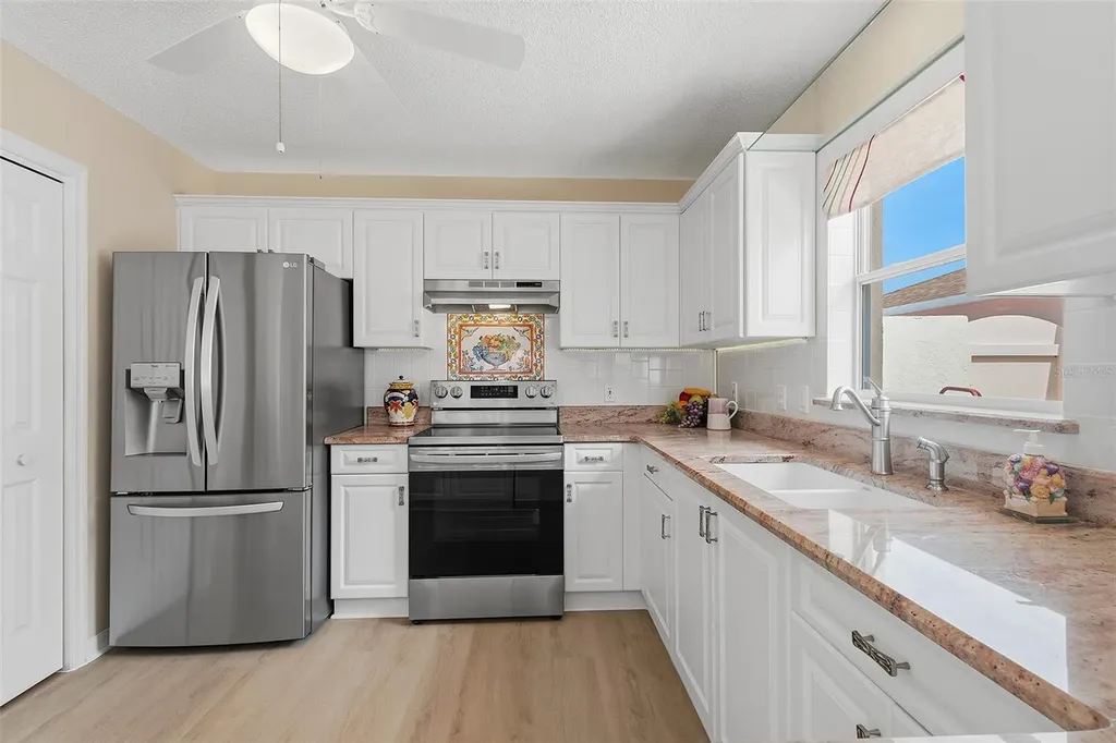 867 Oviedo Road Lady Lake FL 32159