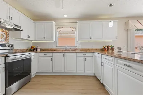 867 Oviedo Road Lady Lake FL 32159