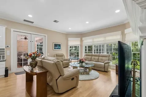 2984 Jeff Myers Circle Sarasota FL 34240