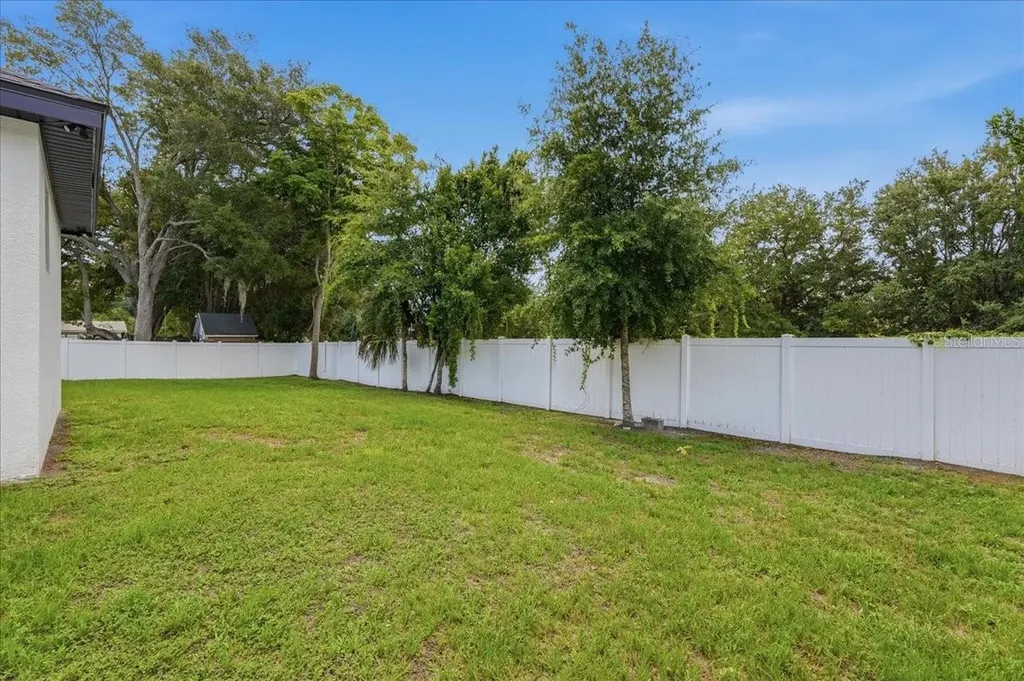 980 Wedgewood Dr SE Winter Haven FL 33880