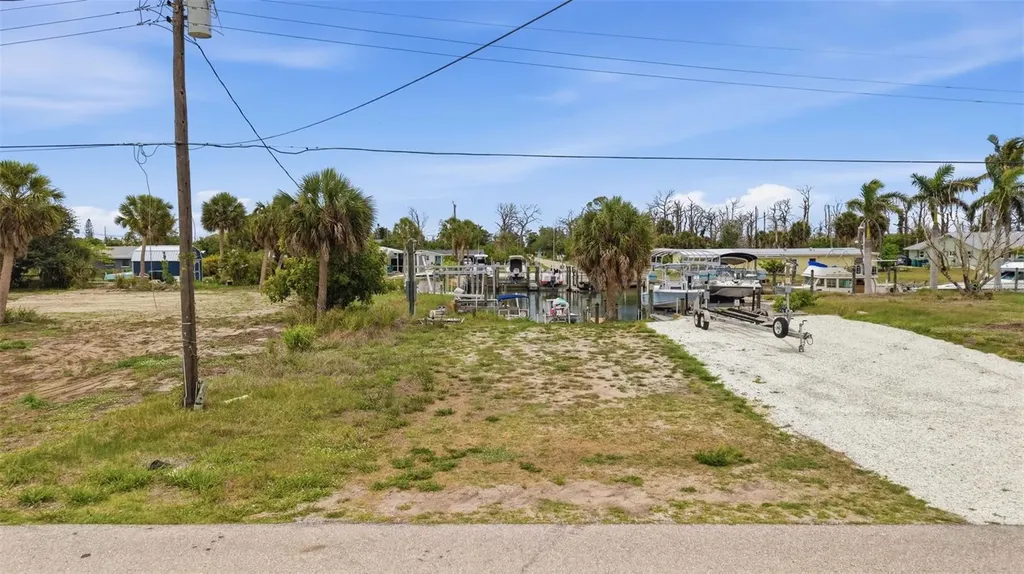 1949 Pennsylvania Avenue Englewood FL 34224