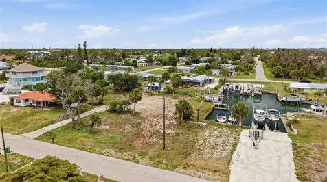 1949 Pennsylvania Avenue Englewood FL 34224