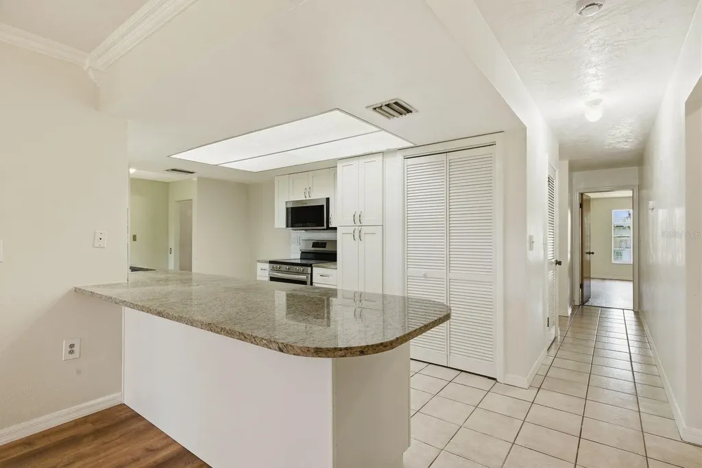 1603 Mexico Avenue Tarpon Springs FL 34689