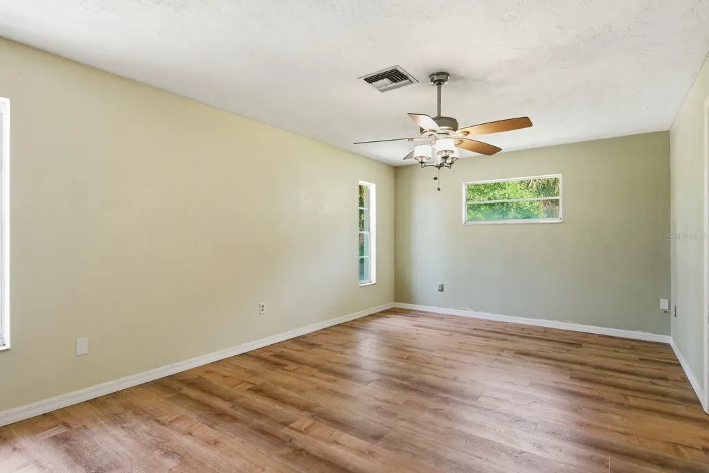 1603 Mexico Avenue Tarpon Springs FL 34689