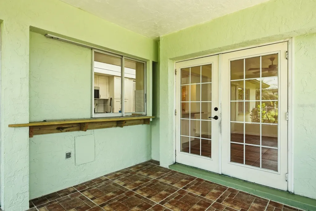 1603 Mexico Avenue Tarpon Springs FL 34689