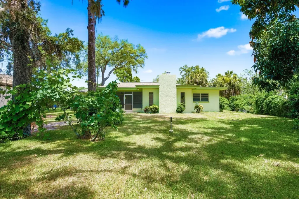 1603 Mexico Avenue Tarpon Springs FL 34689