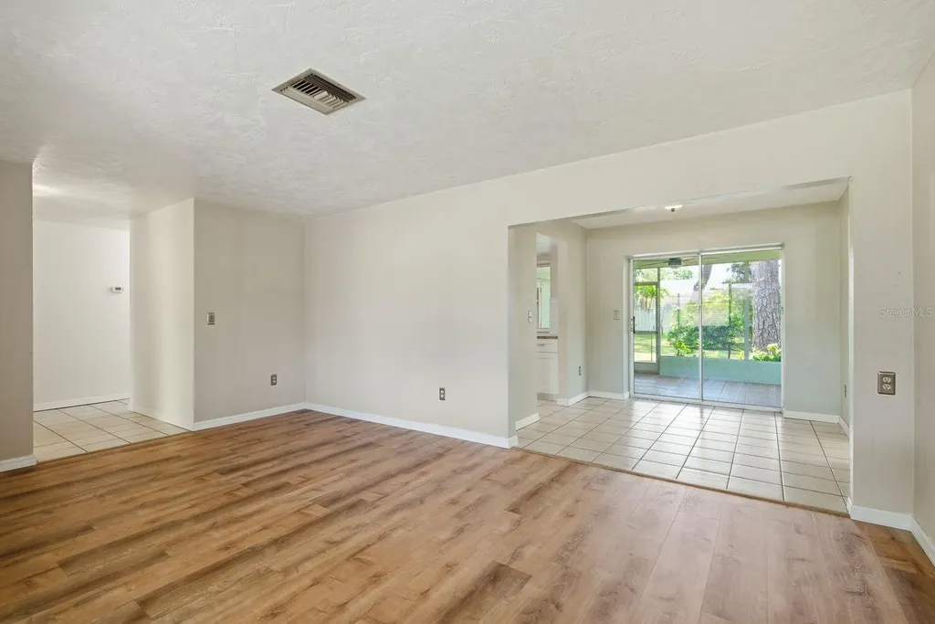 1603 Mexico Avenue Tarpon Springs FL 34689