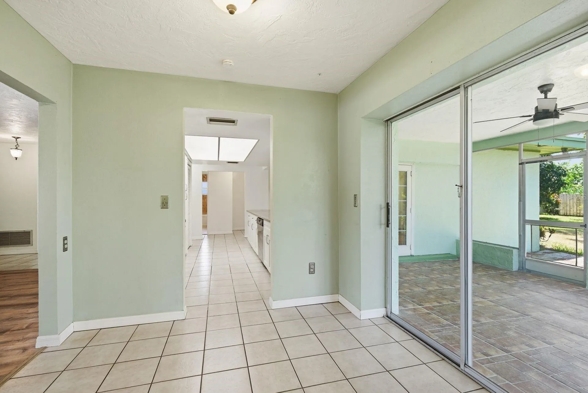 1603 Mexico Avenue Tarpon Springs FL 34689