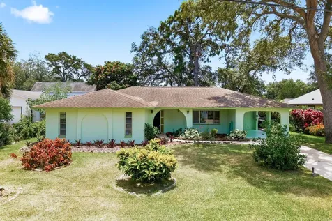 1603 Mexico Avenue Tarpon Springs FL 34689
