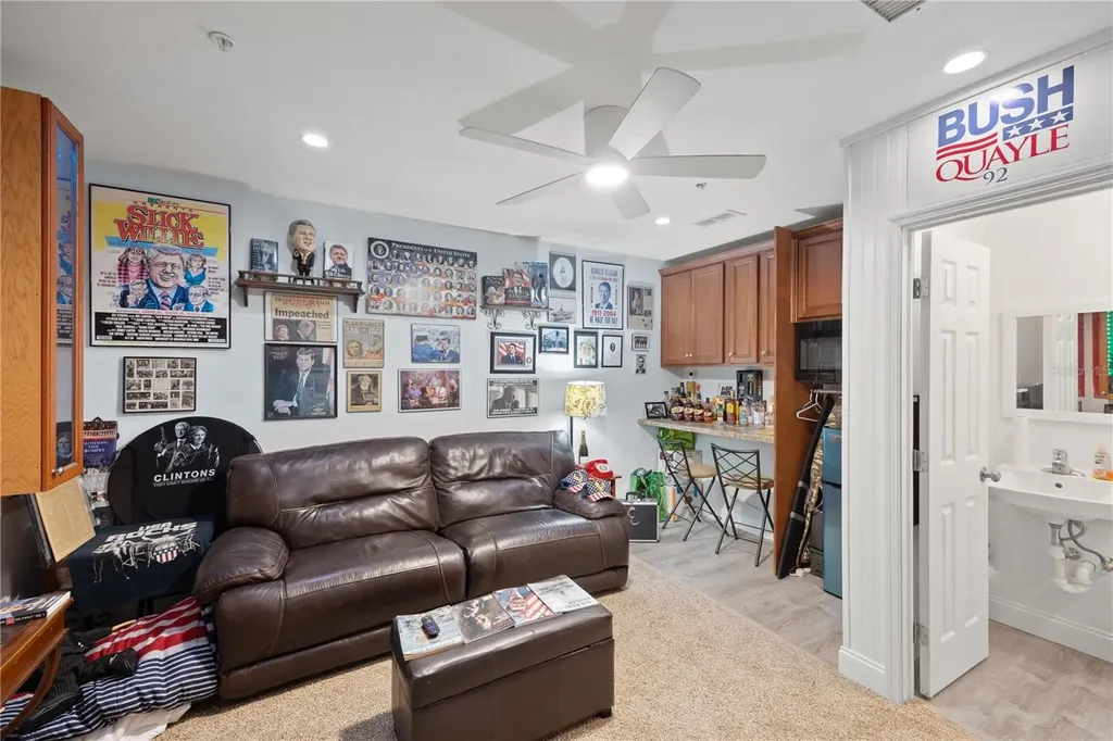 1090 Knights Trail Road Nokomis FL 34275