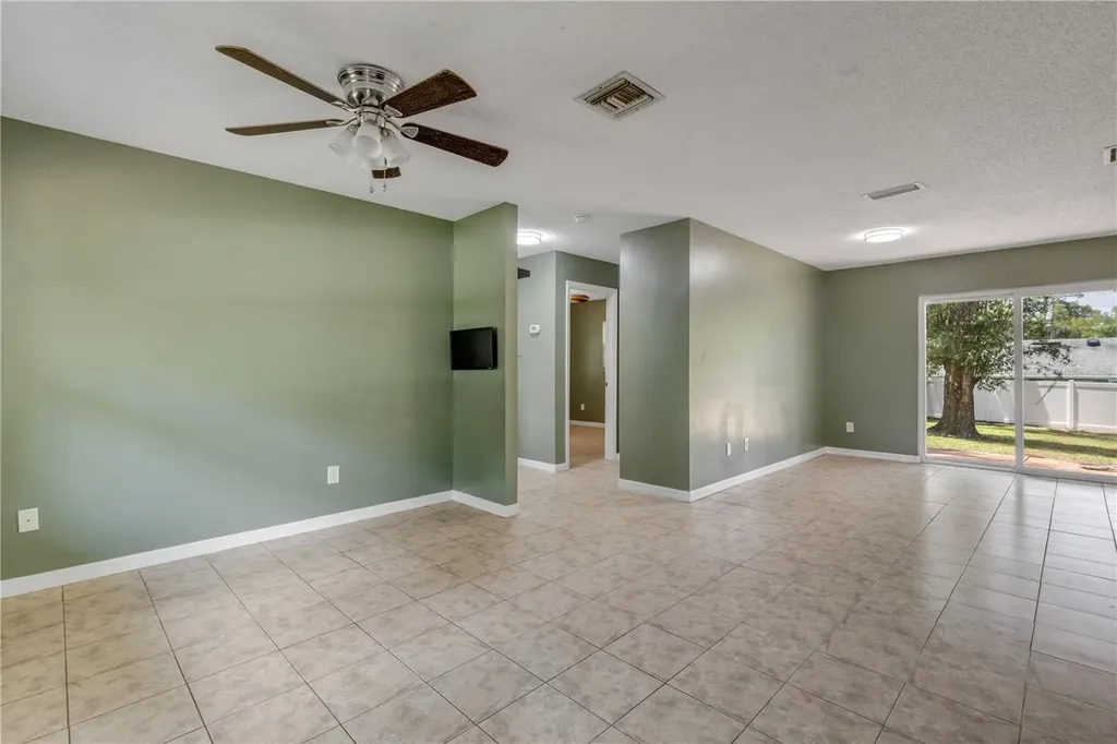 380 Julia Avenue Orange City FL 32763