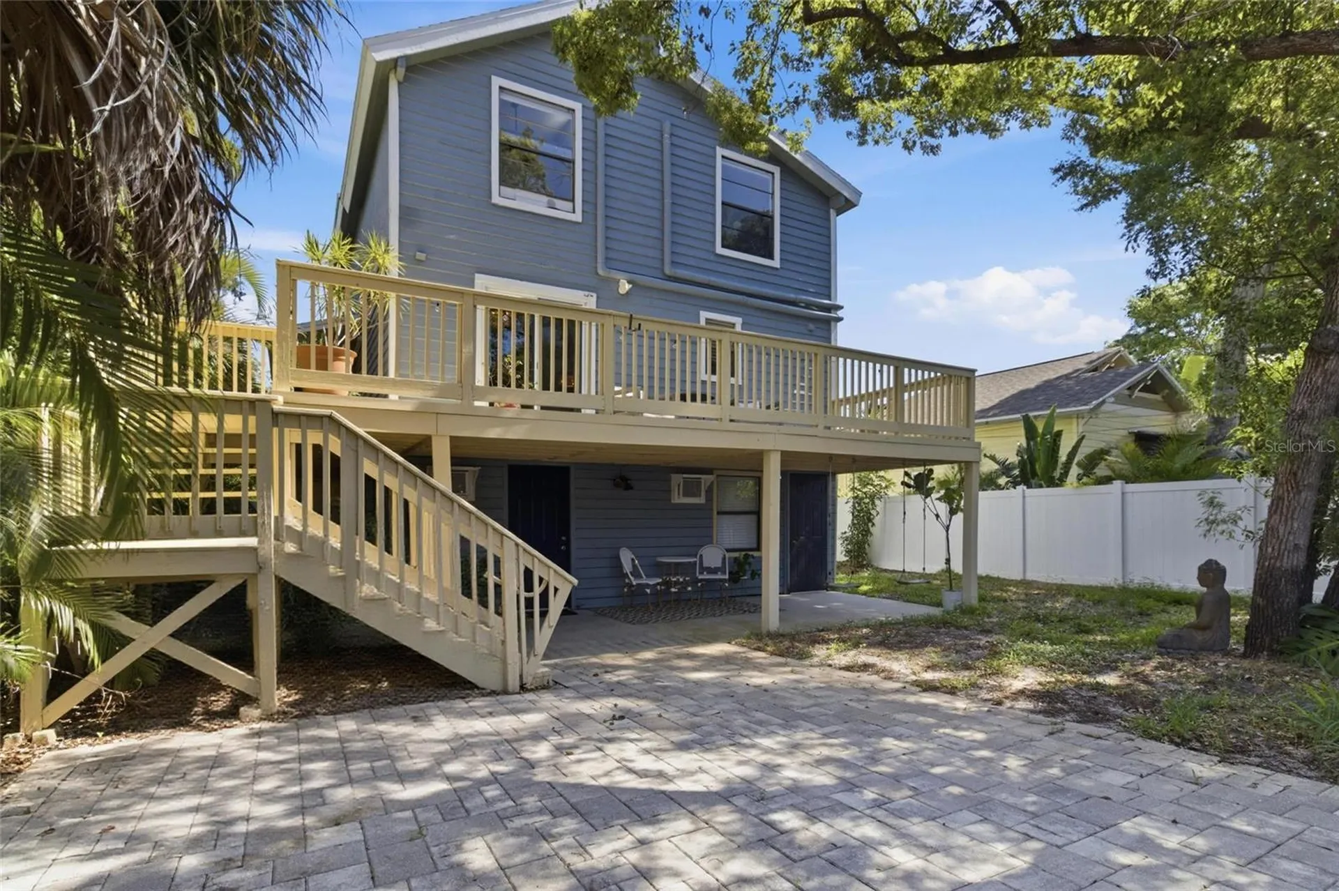 304 16th Avenue N St Petersburg FL 33704