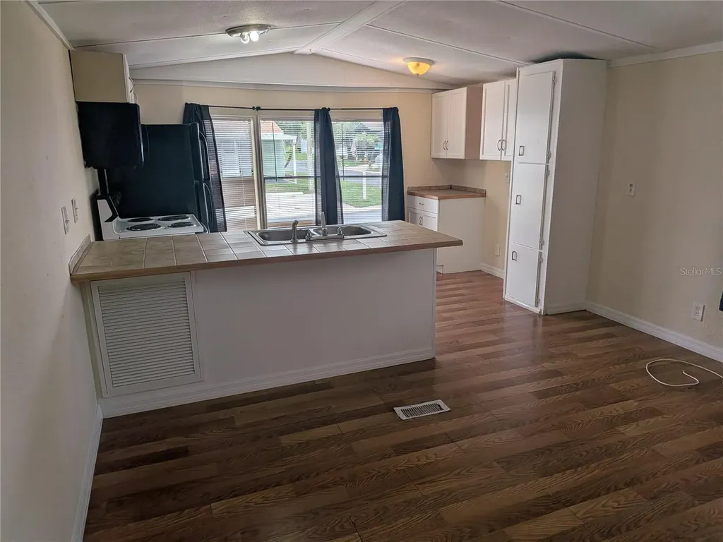 3030 Beaver Creek Drive Wesley Chapel FL 33543