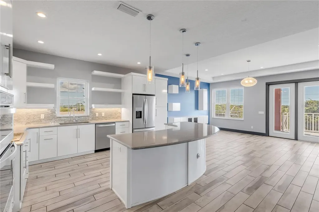 701 E Third Avenue New Smyrna Beach FL 32169