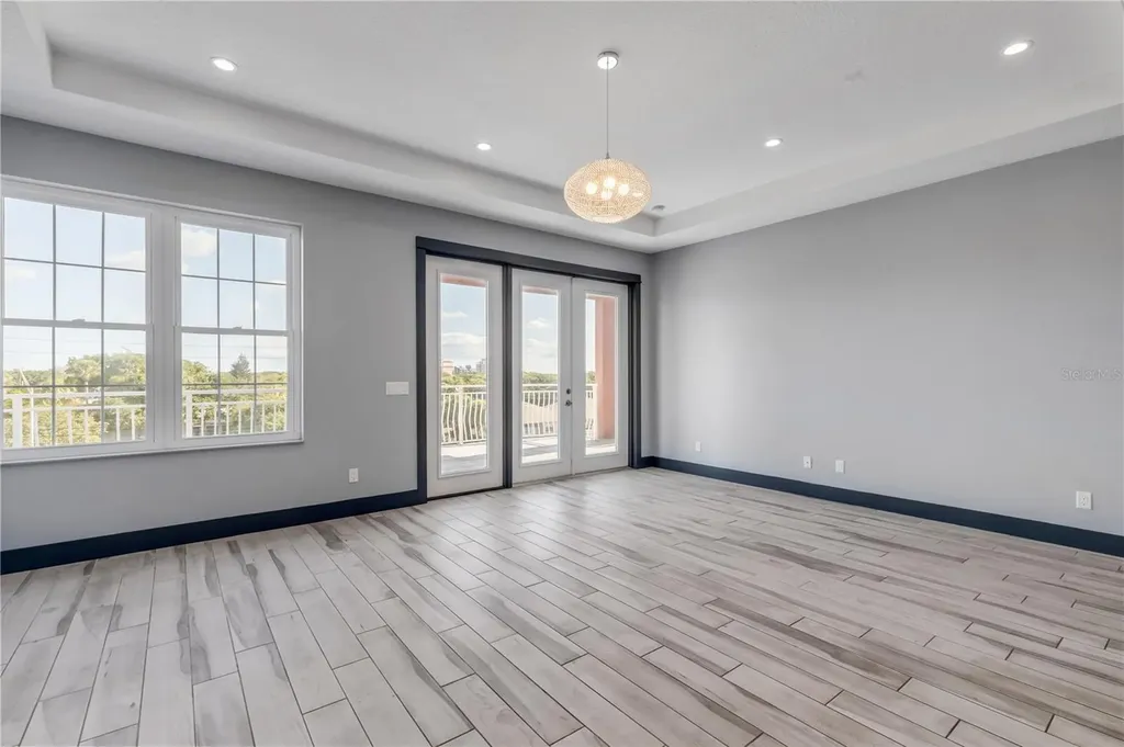 701 E Third Avenue New Smyrna Beach FL 32169
