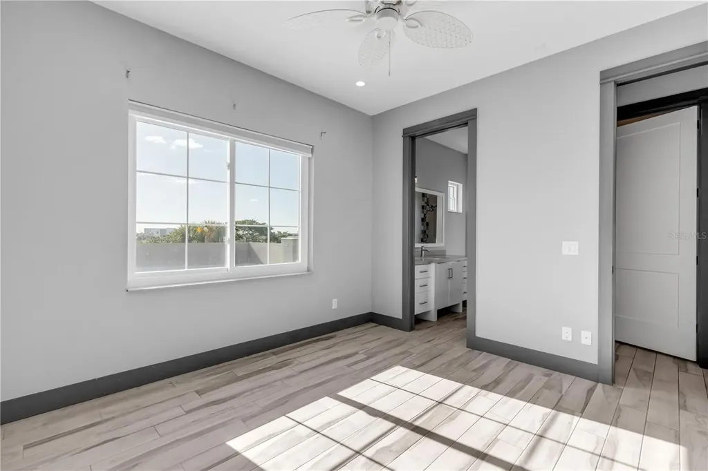701 E Third Avenue New Smyrna Beach FL 32169