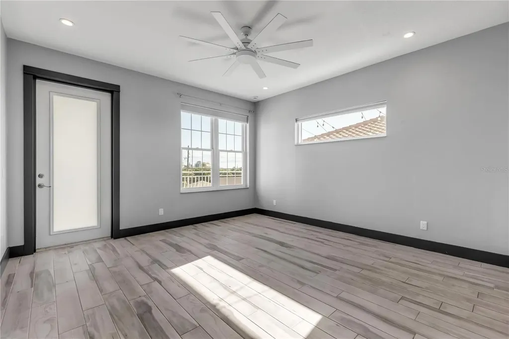701 E Third Avenue New Smyrna Beach FL 32169