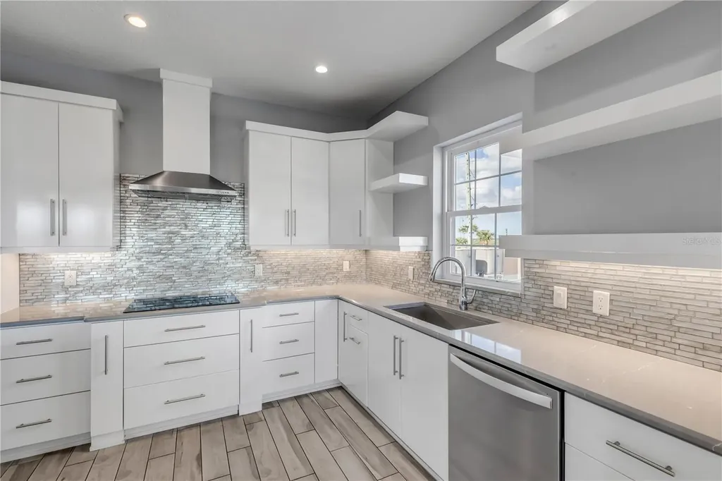 701 E Third Avenue New Smyrna Beach FL 32169