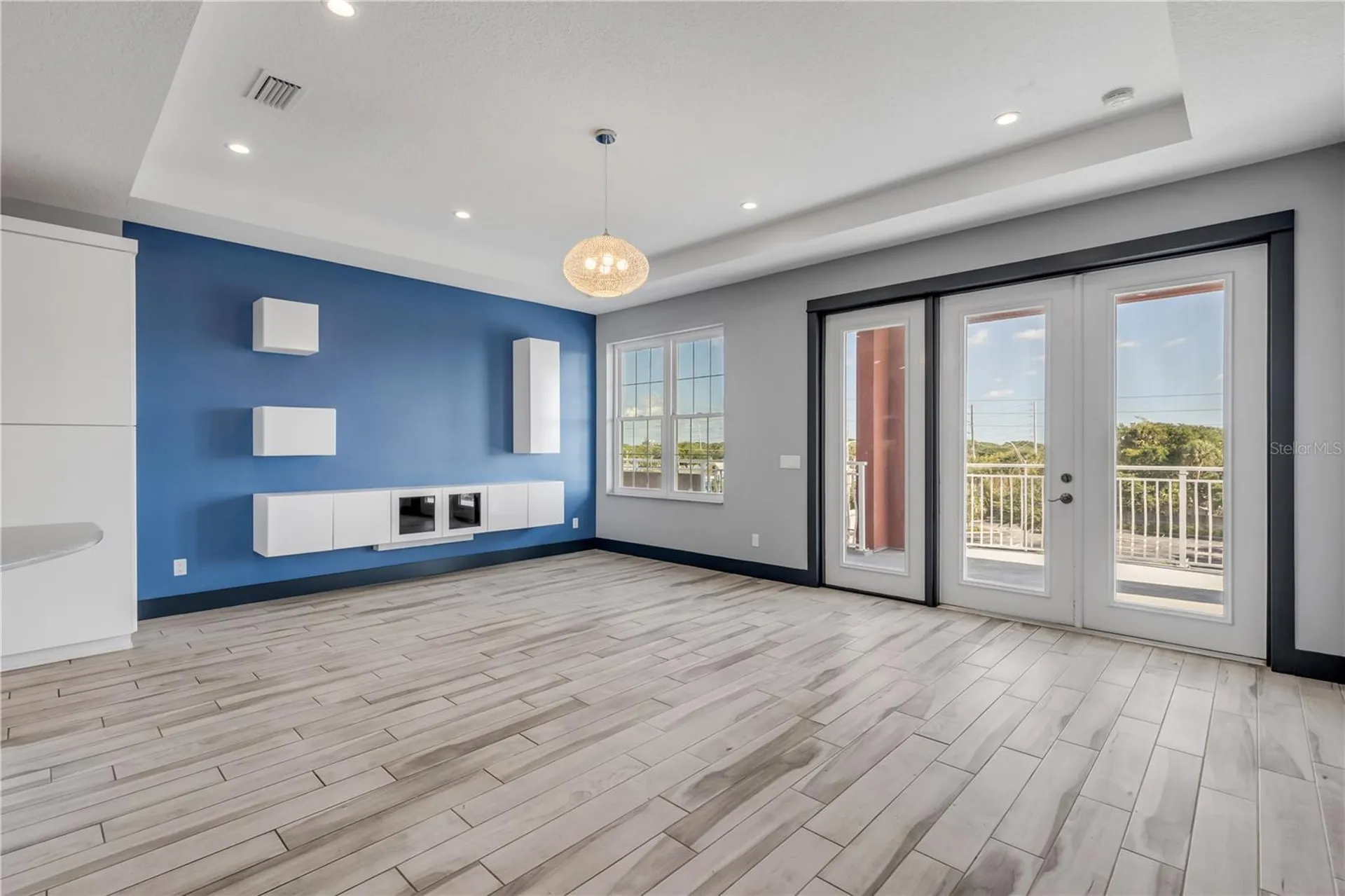 701 E Third Avenue New Smyrna Beach FL 32169