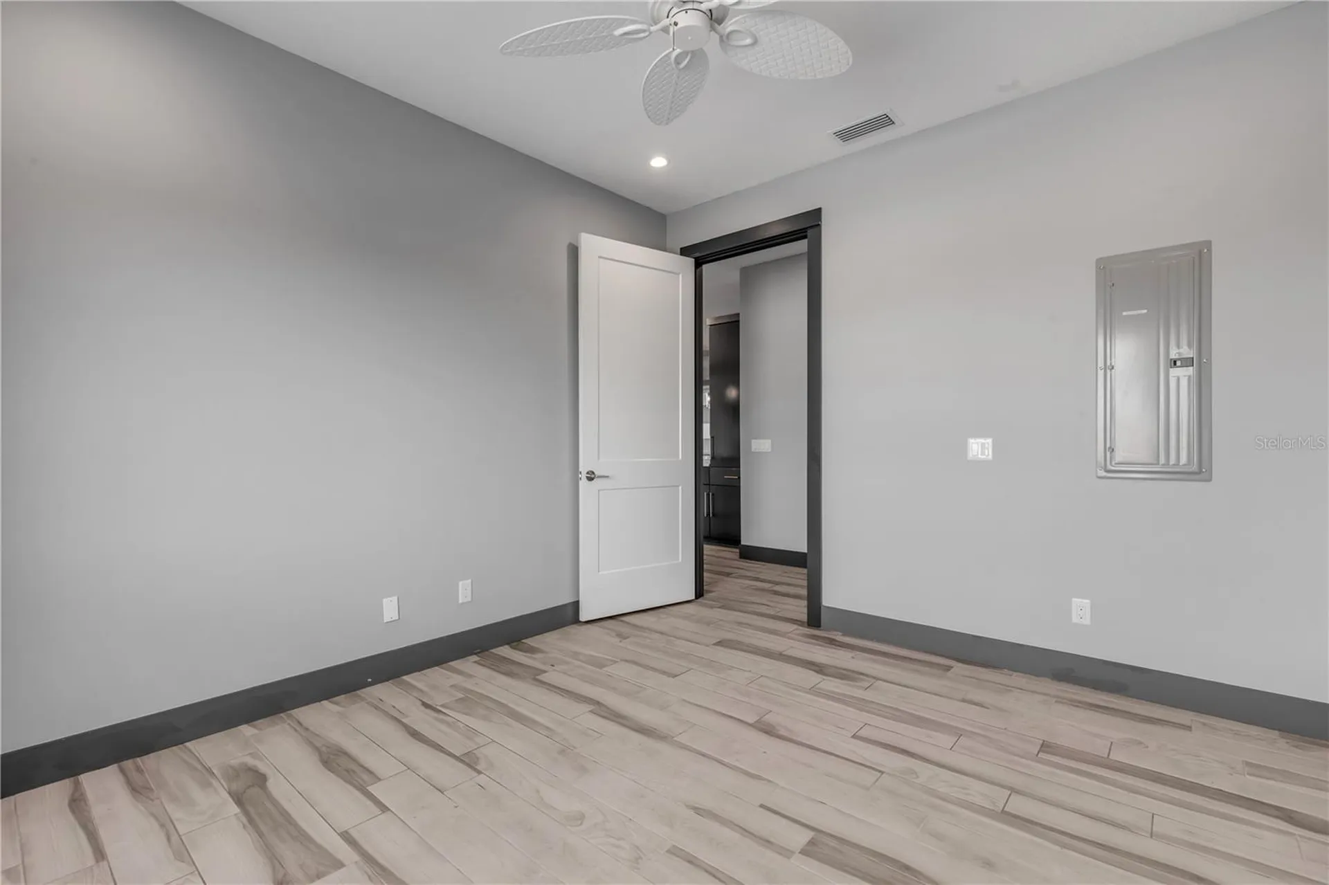 701 E Third Avenue New Smyrna Beach FL 32169