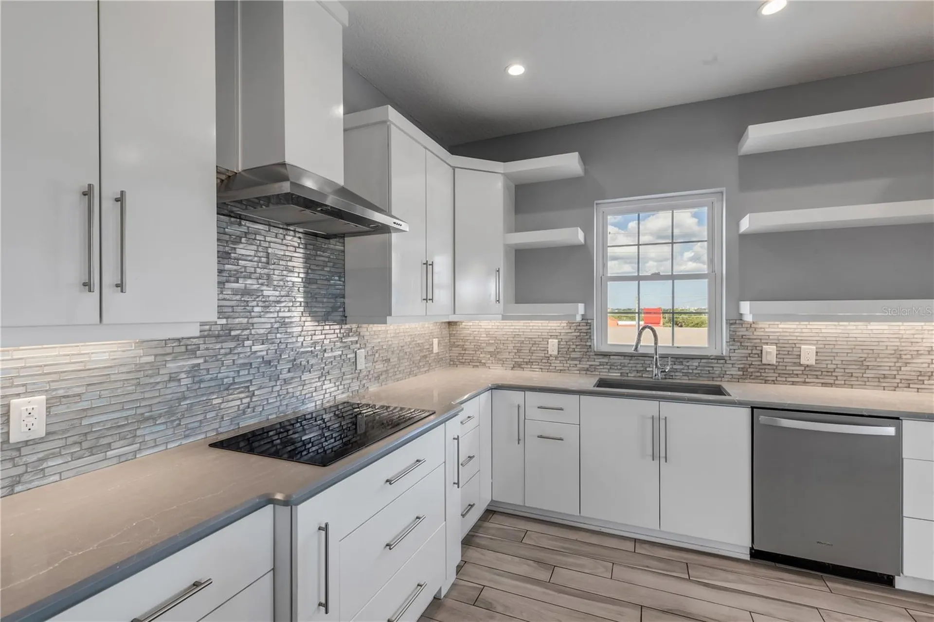 701 E Third Avenue New Smyrna Beach FL 32169
