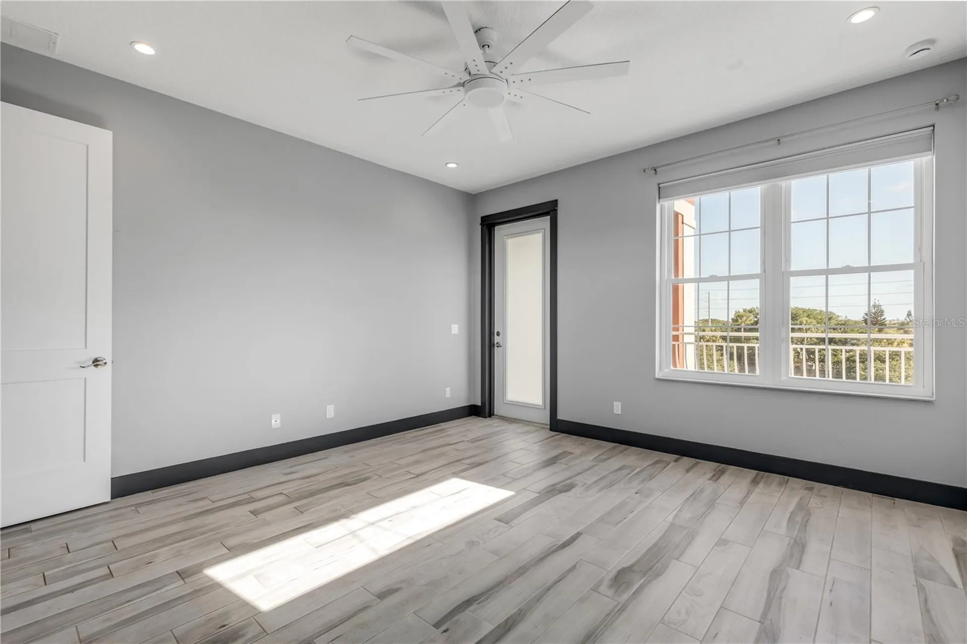 701 E Third Avenue New Smyrna Beach FL 32169
