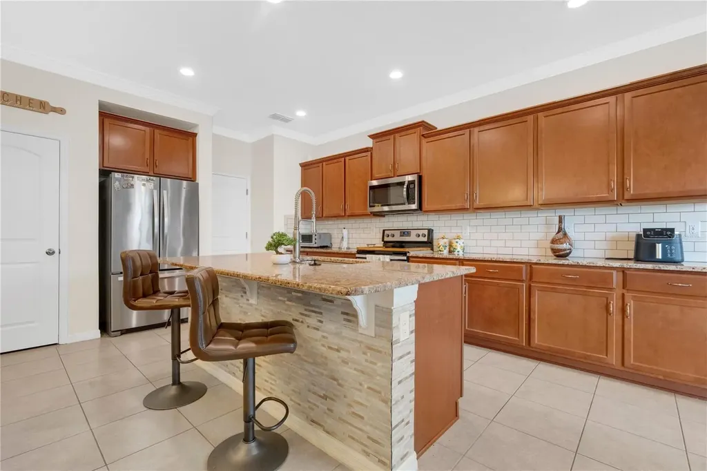 11511 Southern Creek Drive Gibsonton FL 33534