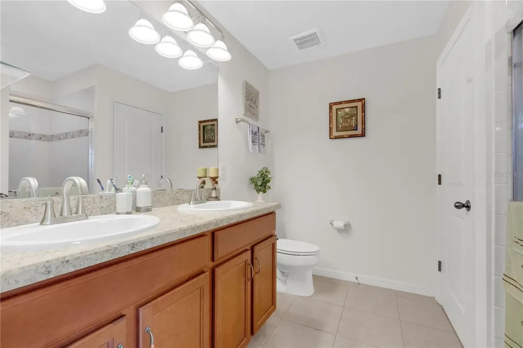 11511 Southern Creek Drive Gibsonton FL 33534