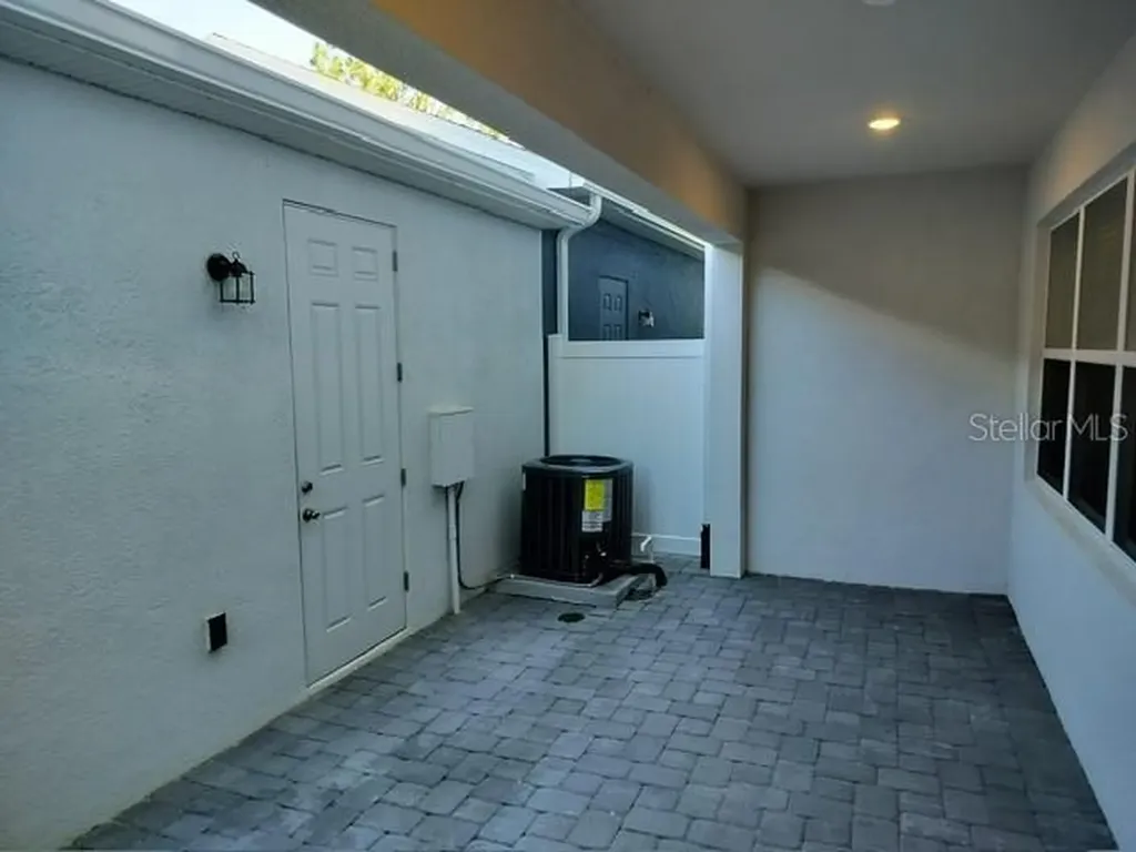 1350 Kings Crown Street Mount Dora FL 32757
