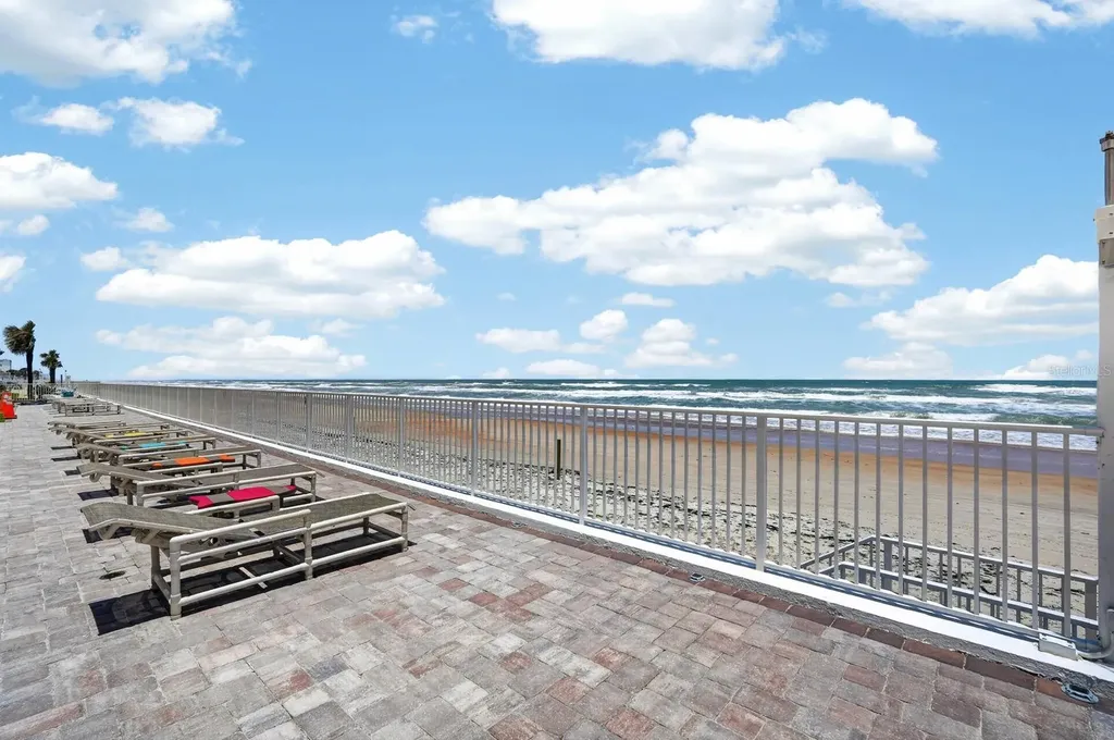 2828 N Atlantic Avenue Daytona Beach FL 32118