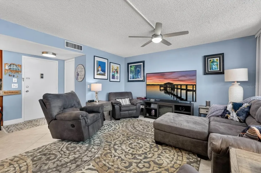 2828 N Atlantic Avenue Daytona Beach FL 32118
