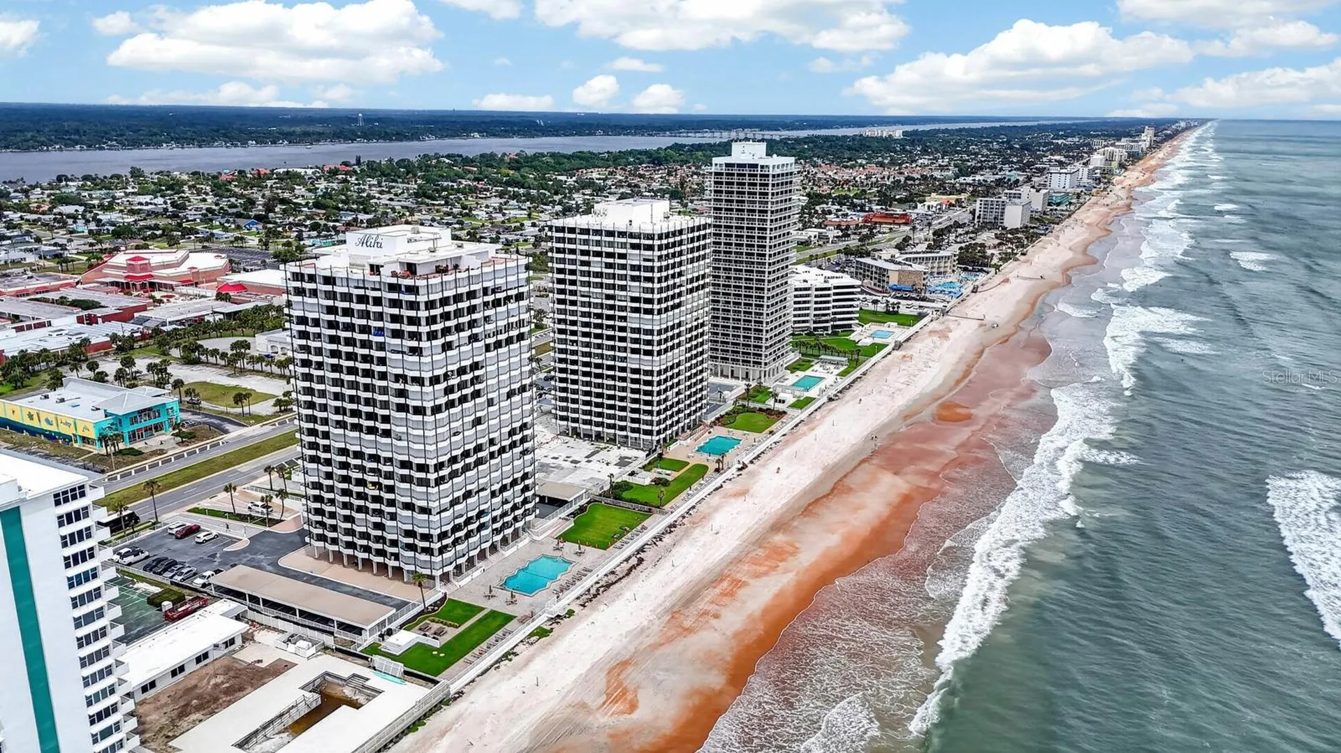 2828 N Atlantic Avenue Daytona Beach FL 32118