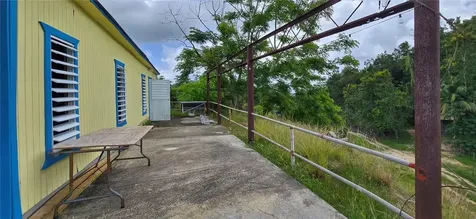 Carr 626 Bo Calichoza Arecibo PR 00613