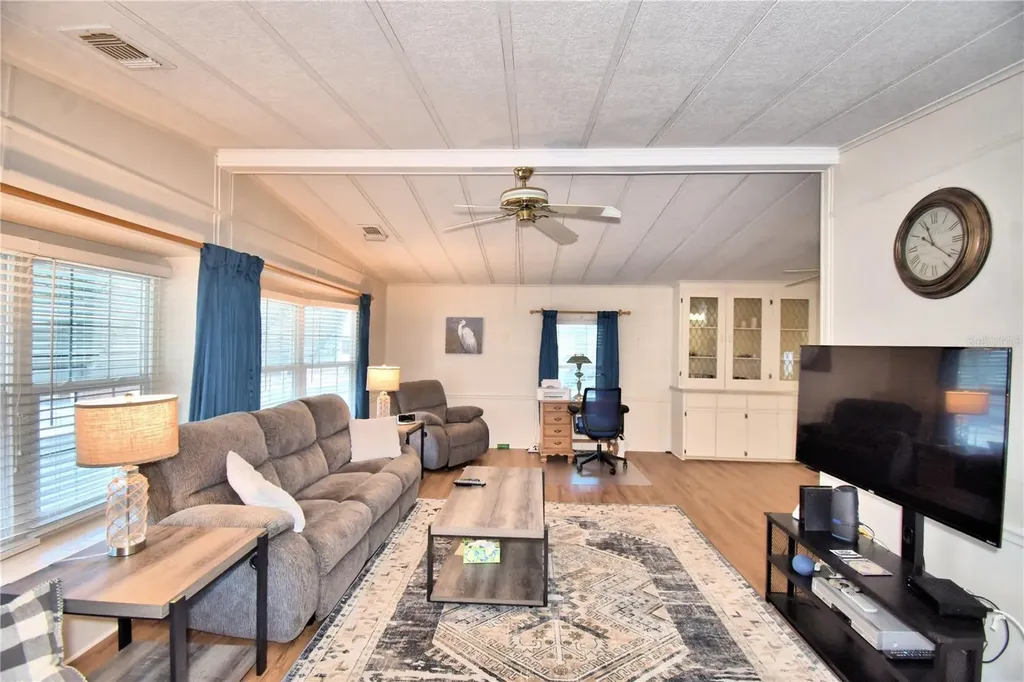 4158 Rolling Oaks Drive Winter Haven FL 33880