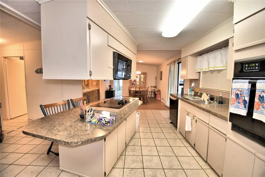 4158 Rolling Oaks Drive Winter Haven FL 33880