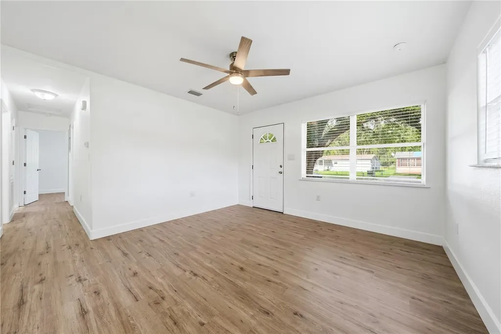 1009 Nebraska Street Leesburg FL 34748