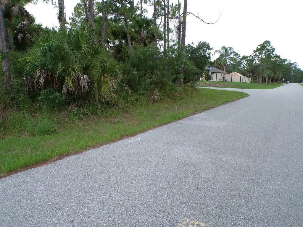 Chickasaw Avenue North Port FL 34288