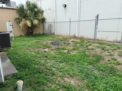 142 S Moon Avenue Brandon FL 33511