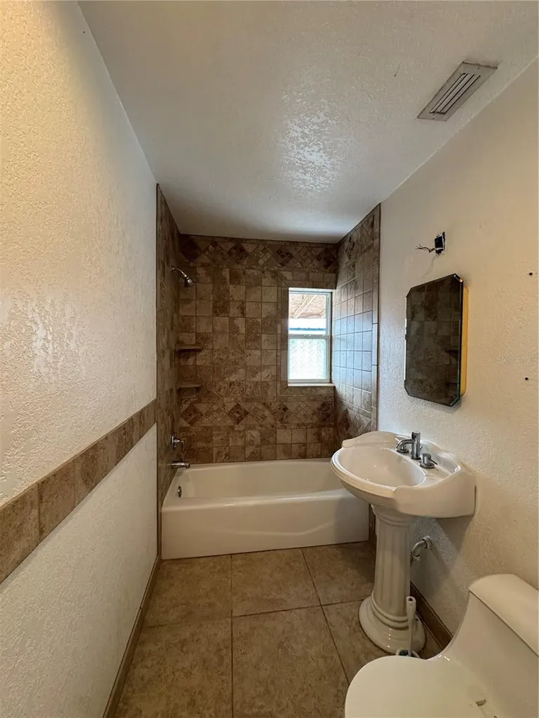 502 Canal Drive Lake Wales FL 33859