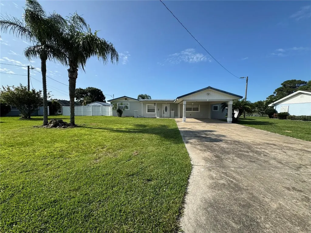 502 Canal Drive Lake Wales FL 33859