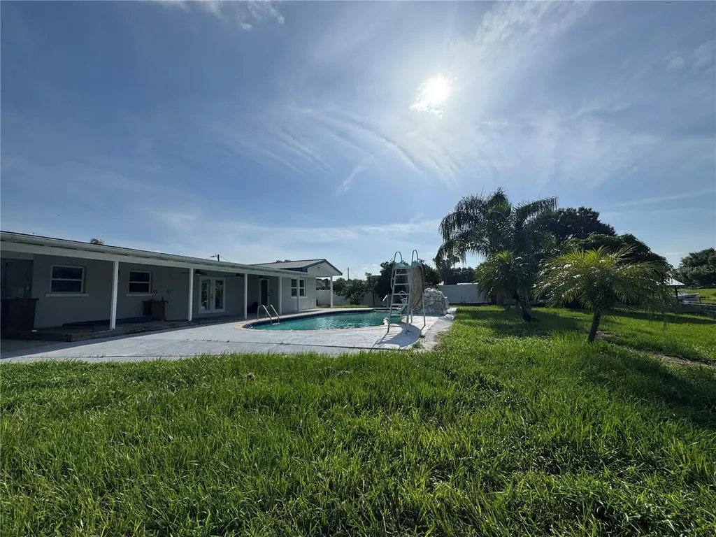 502 Canal Drive Lake Wales FL 33859