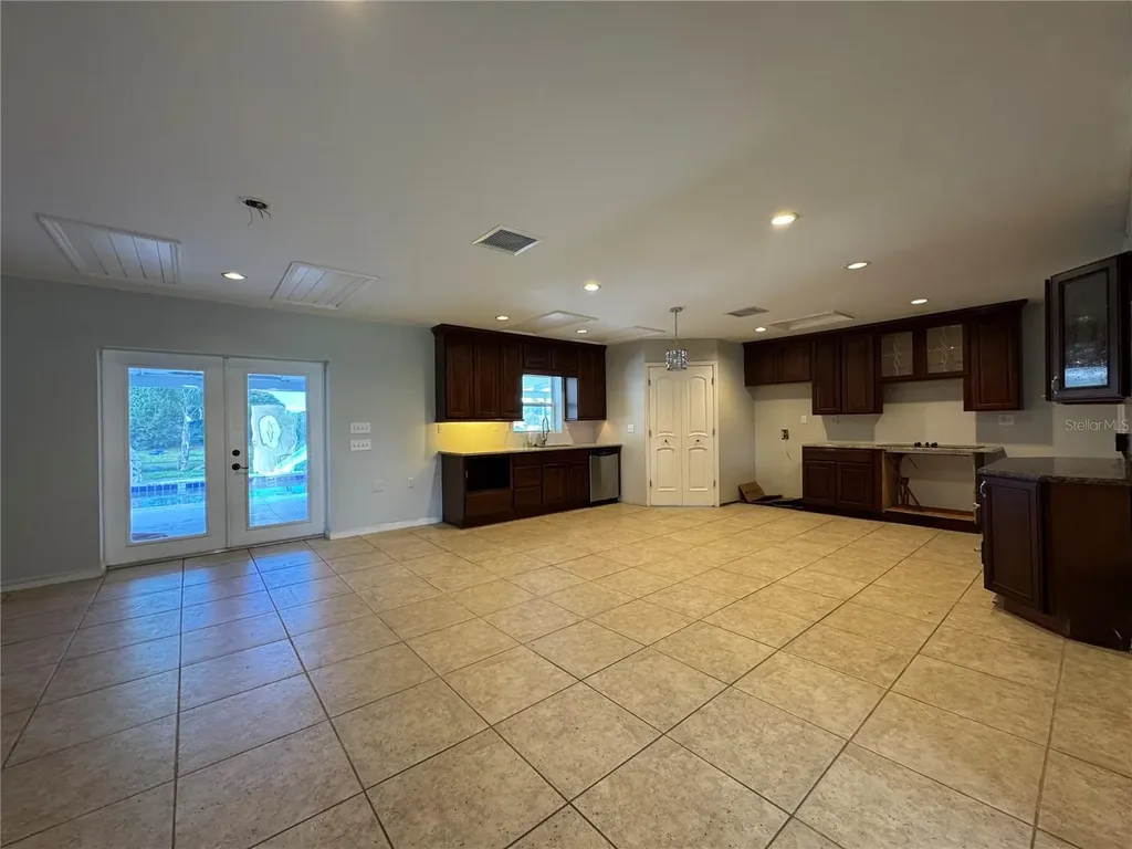 502 Canal Drive Lake Wales FL 33859