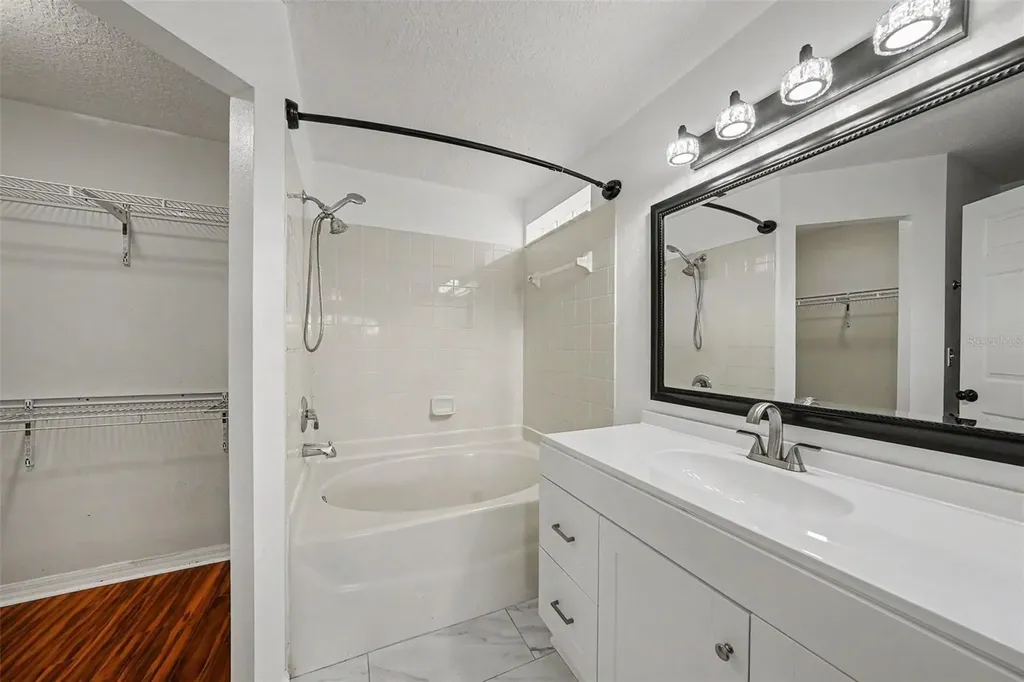 1317 Avonwood Court Lutz FL 33559